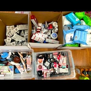 Beauty mystery box 5-7 items